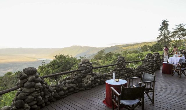 ngorongoro-serena-terrace-exterior